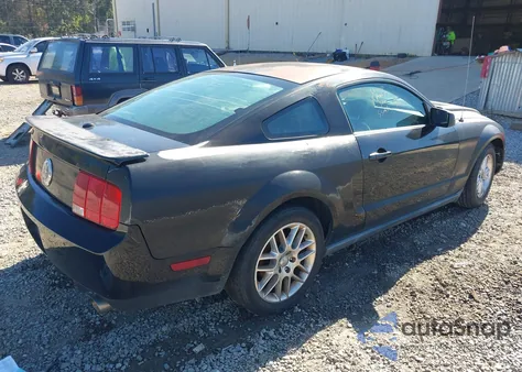 2007 Ford Mustang V6 Deluxe/V6 Premium из США, поврежденный, VIN 1ZVFT80N675287740